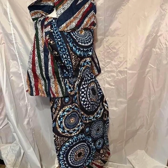 Unique - Picture 5 of 16